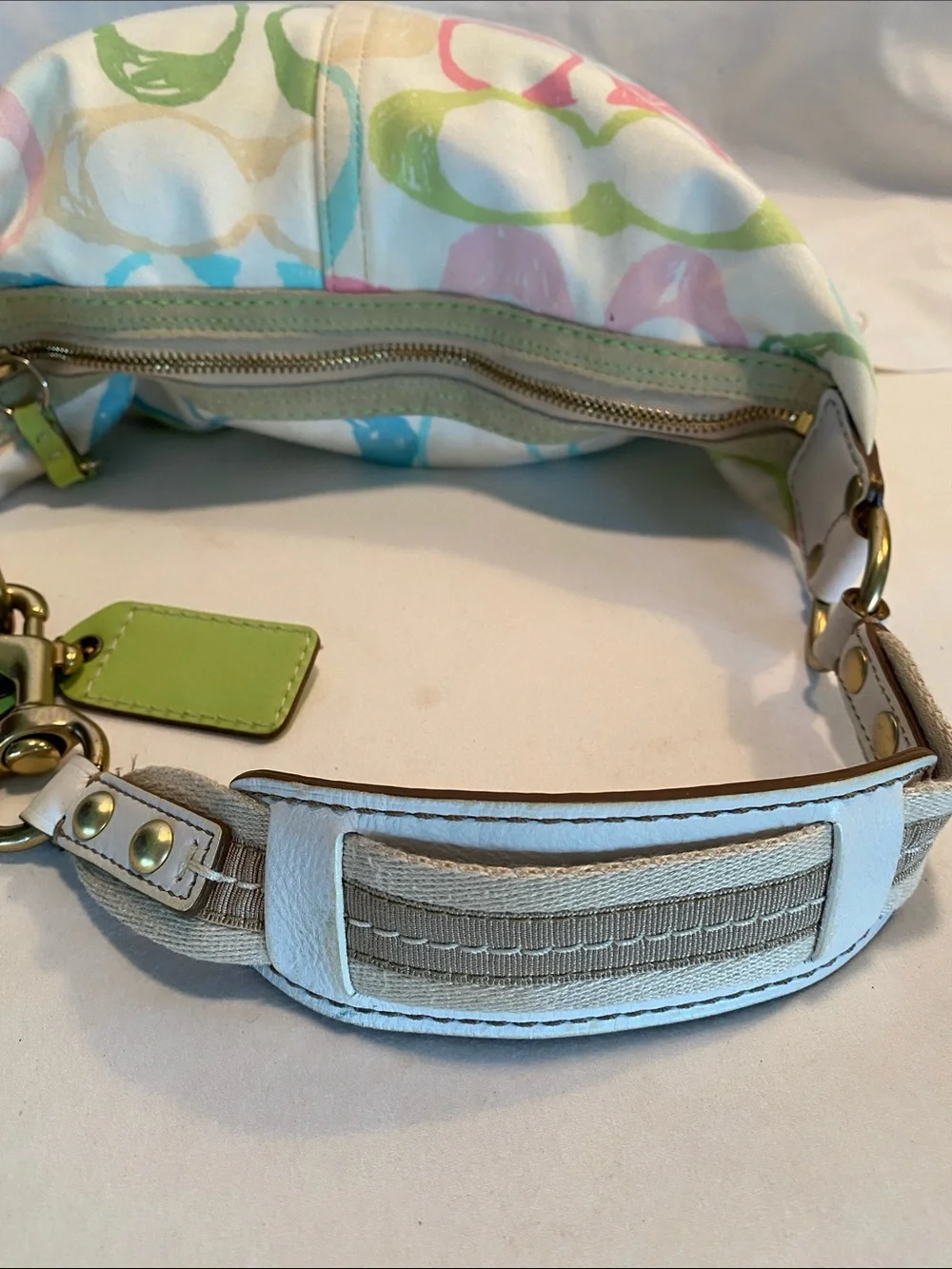 Coach Vintage Hampton Scribble Signature C Pastel Hobo Bag Vintage Y2K Pastel